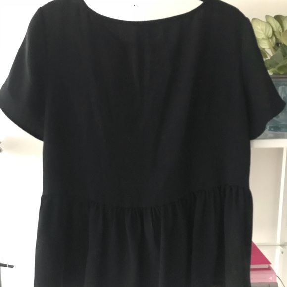 Ann Taylor black blouse - Picture 2 of 2